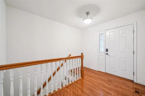 Entry Way - 415 Dames Park Dr, O'fallon, MO 63366 photo 1 of 2