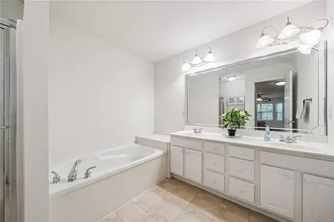 Bath - 415 Dames Park Dr, O'fallon, MO 63366 photo 1 of 3