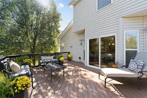 8 Arbor Look Ct, Ballwin, MO 63021 photo 18