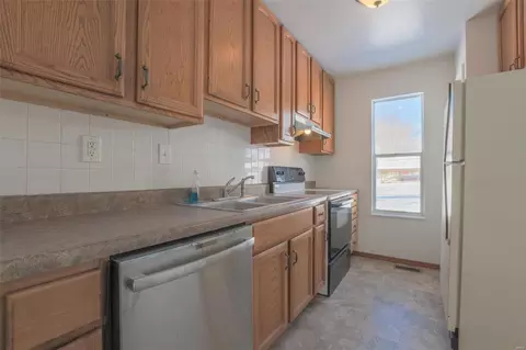 2401 Brookfield Ln, O'fallon, MO 63368 photo 10