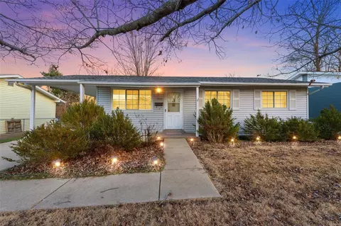7920 Lila Dr, Hazelwood, MO 63042