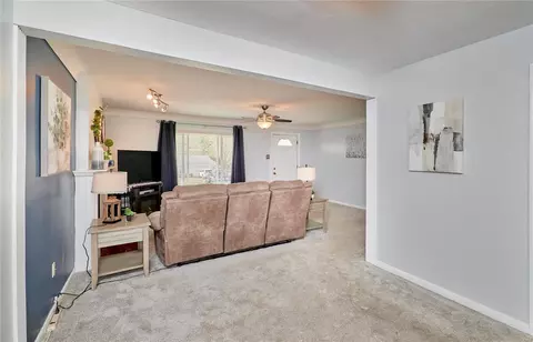 1325 Marsh Ave, Ellisville, MO 63011 photo 9