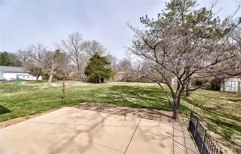 1325 Marsh Ave, Ellisville, MO 63011 photo 41