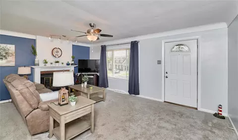 1325 Marsh Ave, Ellisville, MO 63011 photo 6