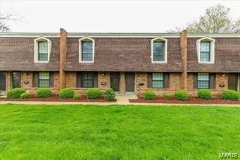 4267 Burnett Walk, Saint Louis, MO 63125