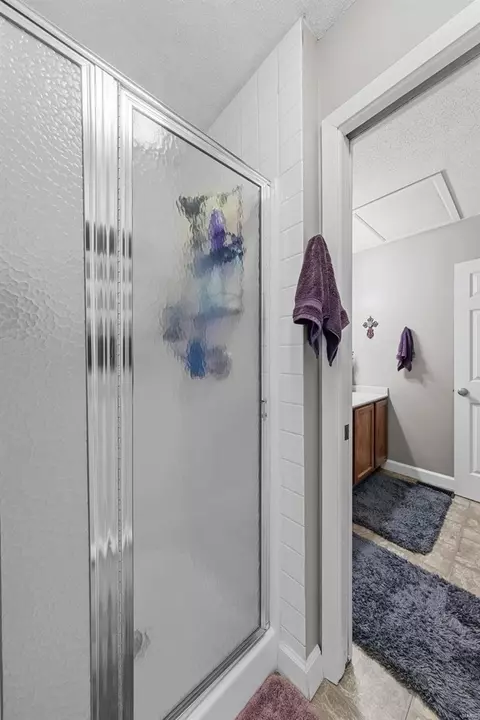 Bath - 606 Kipling Way #C, Weldon Spring, MO 63304 photo 3 of 4