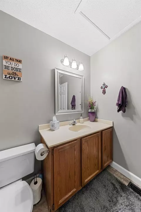 Bath - 606 Kipling Way #C, Weldon Spring, MO 63304 photo 4 of 4