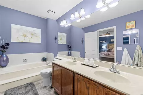 Bath - 606 Kipling Way #C, Weldon Spring, MO 63304 photo 2 of 4