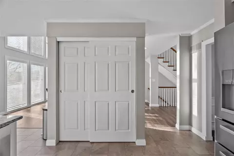 Entry Way - 449 Eagle Pointe Landing Dr, Eureka, MO 63025 photo 2 of 5
