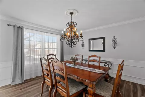 Dining - 449 Eagle Pointe Landing Dr, Eureka, MO 63025 photo 3 of 4