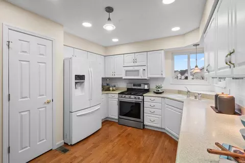 8 Needle Ct, O'fallon, MO 63368 photo 17