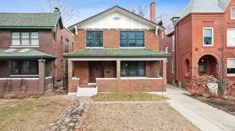 4355 W Pine Blvd, Saint Louis, MO 63108