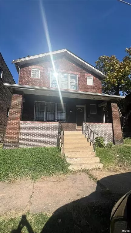 4111 E Lee Ave, Saint Louis, MO 63115