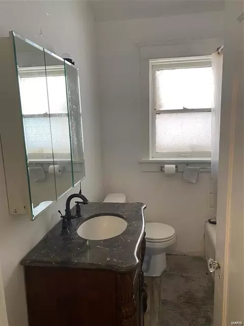 4111 E Lee Ave, Saint Louis, MO 63115 photo 8
