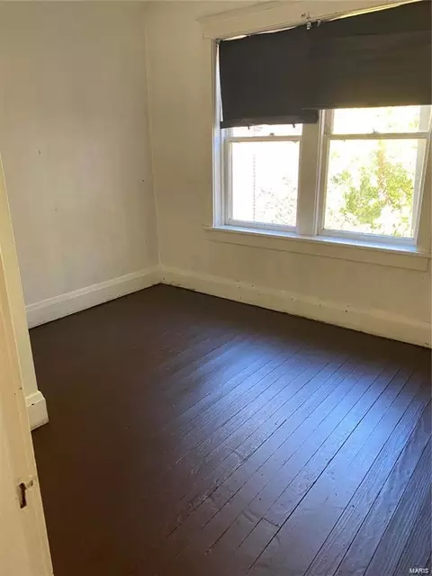 4111 E Lee Ave, Saint Louis, MO 63115 photo 7