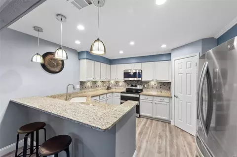 1407 Hemingway Ln #B, Weldon Spring, MO 63304 photo 6