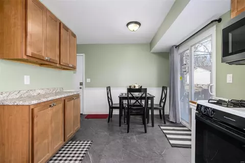 1305 Cypress Trail Ln, Fenton, MO 63026 photo 9