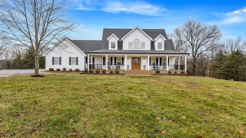 114 Ricmarlin Dr, Augusta, MO 63332