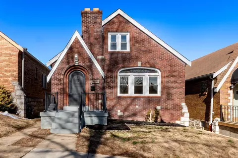 4043 Fairview Ave, Saint Louis, MO 63116