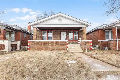 5749 Holly Hills Ave, Saint Louis, MO 63109