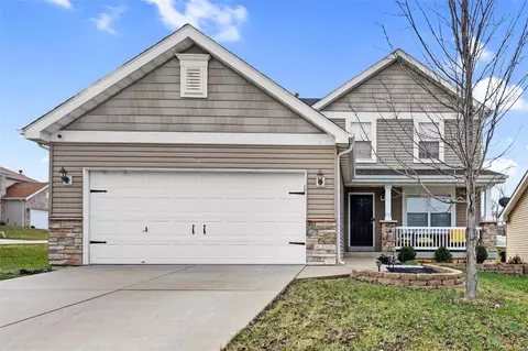 11 Brookfield Ct, Wentzville, MO 63385