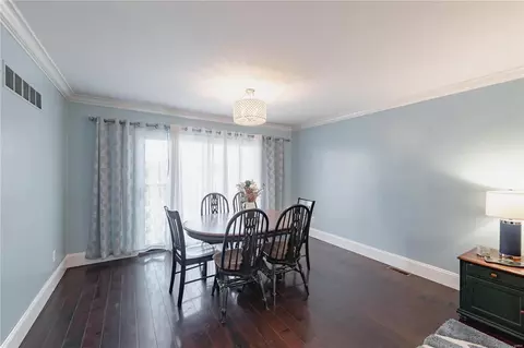 Dining - 5491 Kenrick Parke Dr, Saint Louis, MO 63119 photo 1 of 3