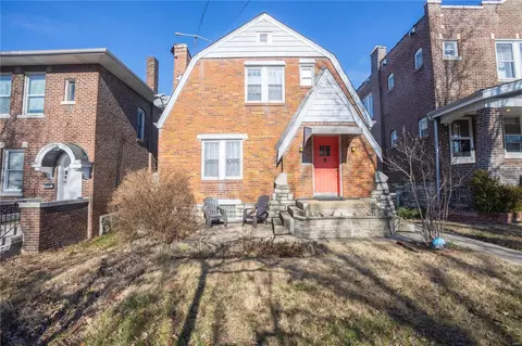 3675 Liermann Ave, Saint Louis, MO 63116