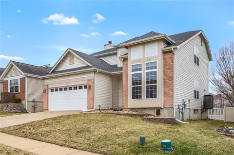 16870 Hickory Crest Dr, Wildwood, MO 63011 photo 2