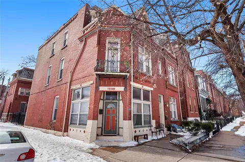 1900 Sidney St #C, Saint Louis, MO 63104