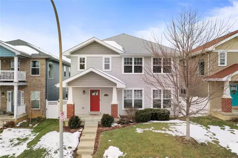 7115 Field Ave, Saint Louis, MO 63116