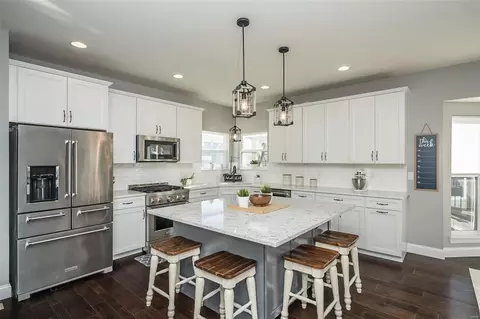 Kitchen - 5205 Eagle Wing Ct, Eureka, MO 63025 photo 2 of 5