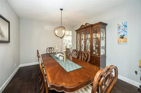 Dining - 5205 Eagle Wing Ct, Eureka, MO 63025 photo 1 of 6