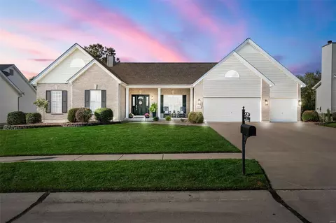 119 Timber Meadows Dr, O'fallon, MO 63368 photo 2
