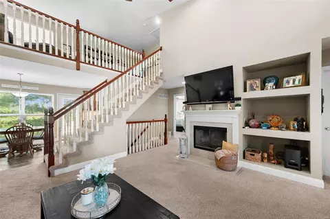 611 Hawk Run Dr #6A, O'fallon, MO 63368 photo 3