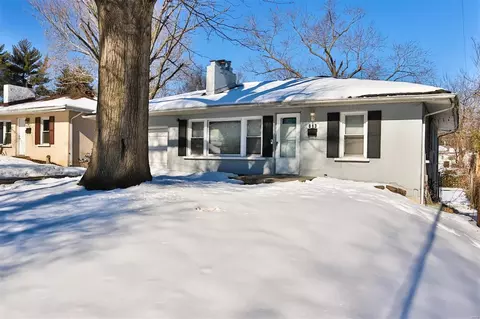 813 Robert Ave, Saint Louis, MO 63135