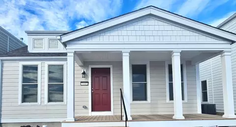5045 Fort Duquette Dr, Saint Charles, MO 63301
