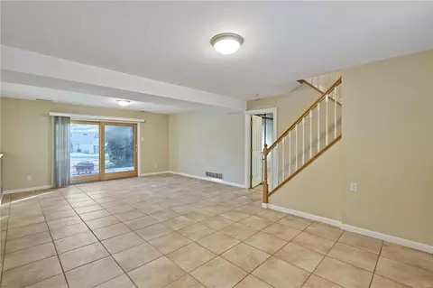 Living - 1262 Cottagemill Dr, Manchester, MO 63021 photo 6 of 7