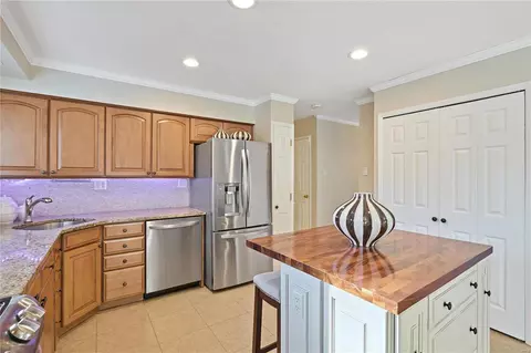 Kitchen - 1262 Cottagemill Dr, Manchester, MO 63021 photo 3 of 4