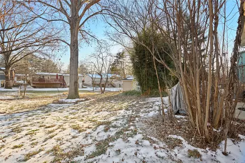 Exterior - 1262 Cottagemill Dr, Manchester, MO 63021 photo 8 of 11