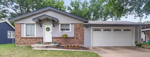 1457 De Porres Ln, Saint Charles, MO 63304