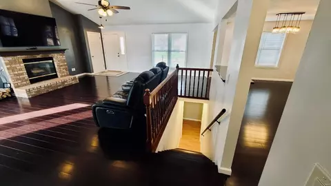 Entry Way - 208 Forest Path Dr, O'fallon, MO 63376 photo 1 of 8