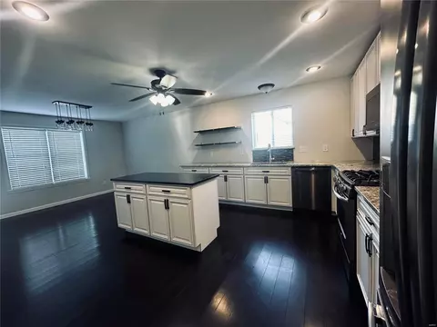 Kitchen - 208 Forest Path Dr, O'fallon, MO 63376 photo 3 of 3