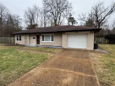 340 W Kirkham Ave, Saint Louis, MO 63119