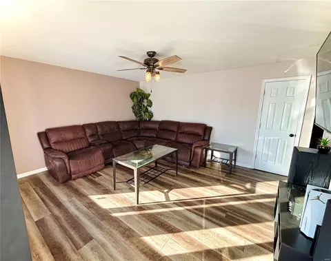 Other - 433 Fanning Ave, O'fallon, MO 63366 photo 2 of 17