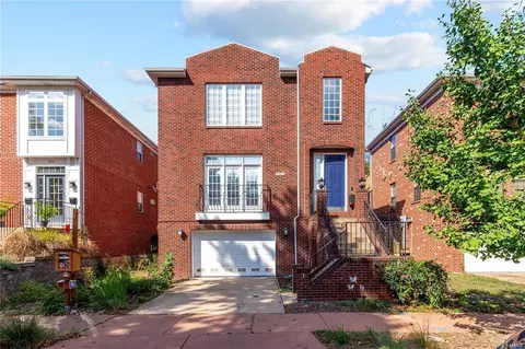 7011 Dartmouth Ave #1, University City, MO 63130