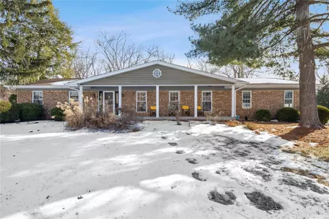 20 S Tealbrook Dr, Saint Louis, MO 63141