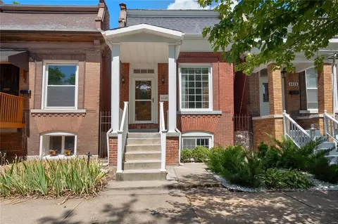 4427 Arco Ave, Saint Louis, MO 63110