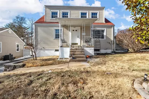 7907 Elton St, Affton, MO 63123