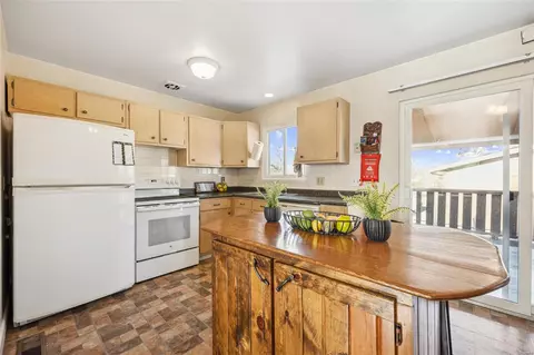 301 Bittersweet Dr, O'fallon, MO 63366 photo 7