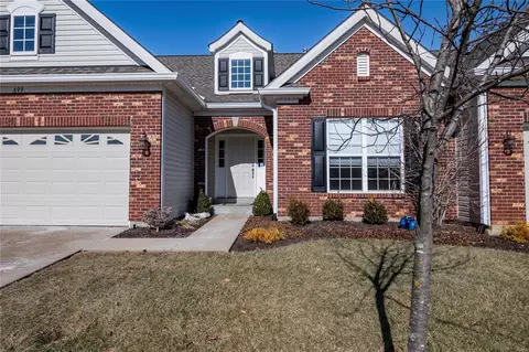 Exterior - 699 Bluffs View Ct, Eureka, MO 63025 photo 2 of 5